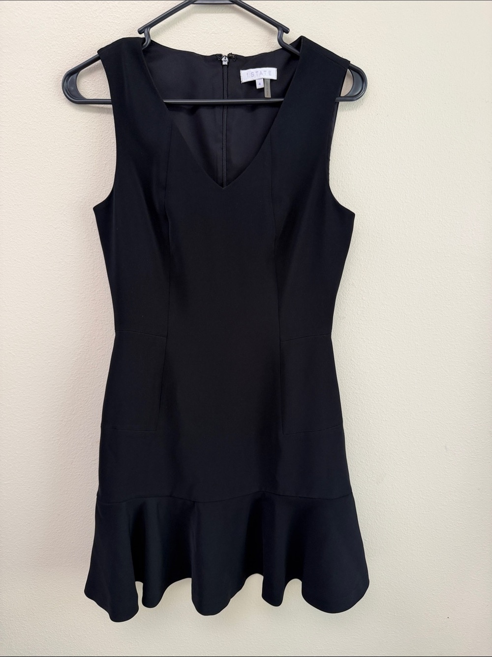 1. State Black Sleeveless V-Neck Flared-Hem Mini Dress Sz4